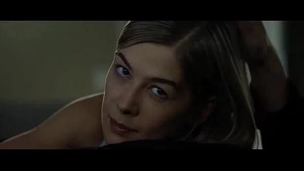 Näytä The best of Rosamund Pike sex and hot scenes from 'Gone Girl' movie ~*SPOILERS parasta elokuvaa