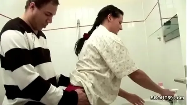 Show German Step-Son Caught Mom in Bathroom and Seduce to Fuck best Movies