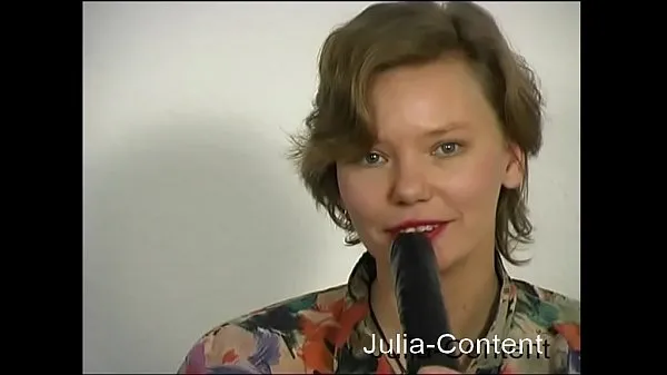 Vis Hairdresser Sabine shoots her first adult video – German 80s retro beste filmer