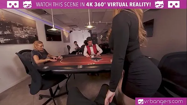 Prikaži VR Bangers Busty babe is fucking hard in this agent VR porn parody najboljših filmov