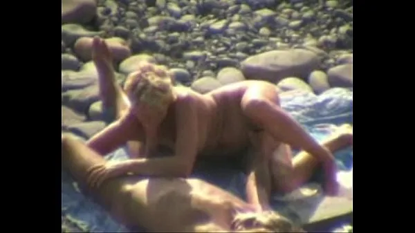 Показать Пляж вуайерист оральный секс в любительском видео лучшие фильмы