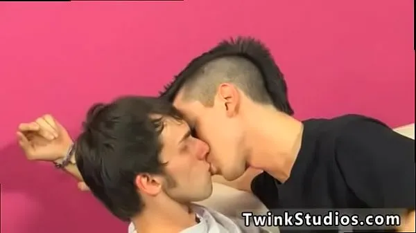 Näytä Black twink massage gay armpit licking fetish in gay porn parasta elokuvaa