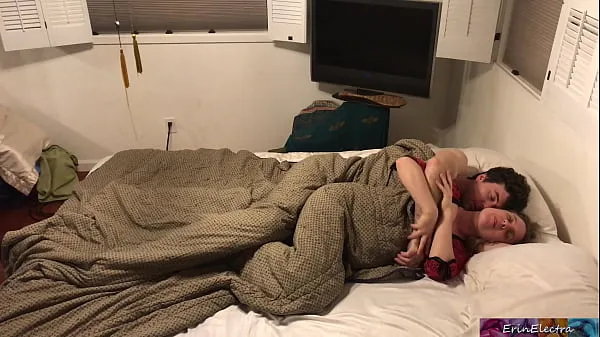Tunjukkan Stepson and stepmom get in bed together and fuck while visiting family - Erin Electra Filem terbaik