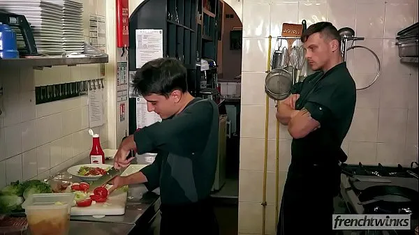 Parody Gordon Ramsay Kitchen Nightmares 2 بہترین فلمیں دکھائیں