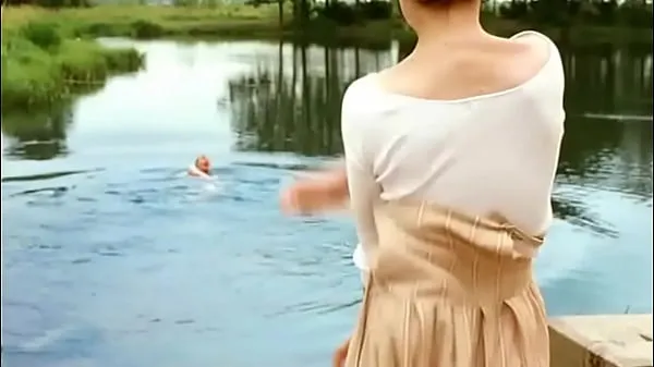 Tampilkan Irina Goryacheva Nude Swimming in The Lake Film terbaik