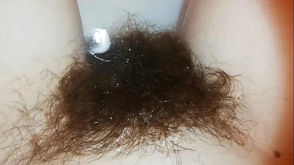Super hairy bush fetish video hairy pussy underwater in close up 최고의 영화 표시