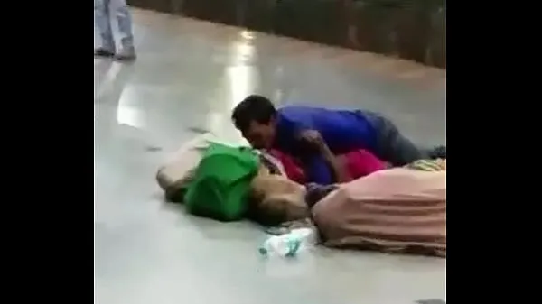 عرض Desi couple having sex in public أفضل الأفلام