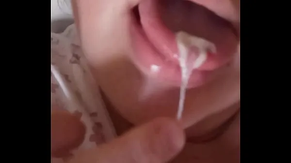 最高の映画Swallowing my vaginal juices表示