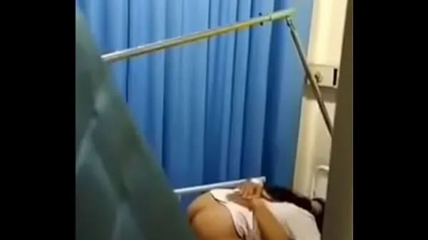 Vis Nurse is caught having sex with patient beste filmer