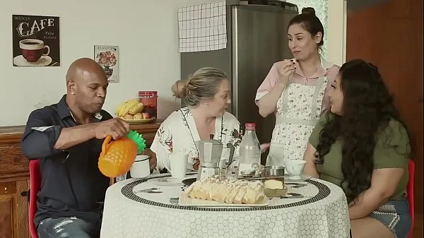 Show THE BIG WHOLE FAMILY - THE HUSBAND IS A CUCK, THE MOTHER TALARICATES THE DAUGHTER, AND THE MAID FUCKS EVERYONE | EMME WHITE, ALESSANDRA MAIA, AGATHA LUDOVINO, CAPOEIRA best Movies