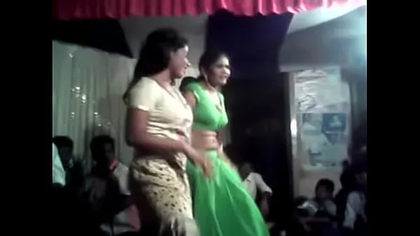 Zobrazit Telugu public sex dance show nejlepších filmů