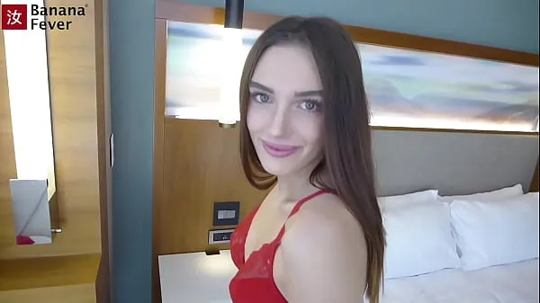 Zobraziť Trust Fund Babe Wants To Try Porn For The First Time - BananaFever AMWF najlepšie filmy