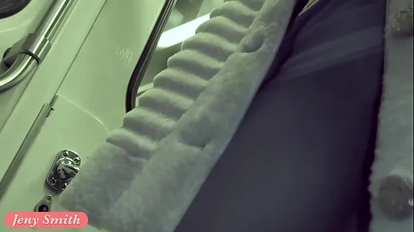 A Subway Groping Caught on Camera 최고의 영화 표시