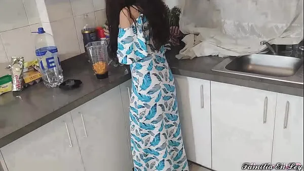 Hiển thị My Beautiful Stepdaughter in Blue Dress Cooking Is My Sex Slave When Her Is Not At Home Phim hay nhất