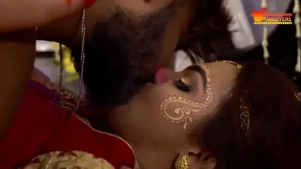 Zobrazit Indian Hot Girl Fucked | Bhabhi is fucked by her boyfried after married nejlepších filmů
