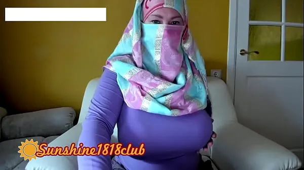 Pokaż Muslim sex arab girl in hijab with big tits and wet pussy cams October 14th najlepsze filmy