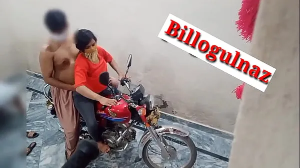 Zobraziť Hot XXX fucked by friend on bike hindi audio najlepšie filmy