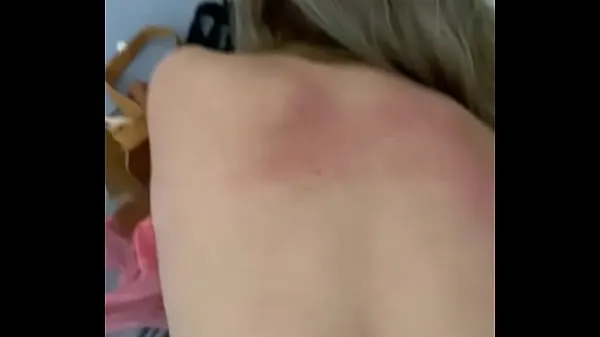 Blonde Carlinha asking for dick in the ass 최고의 영화 표시