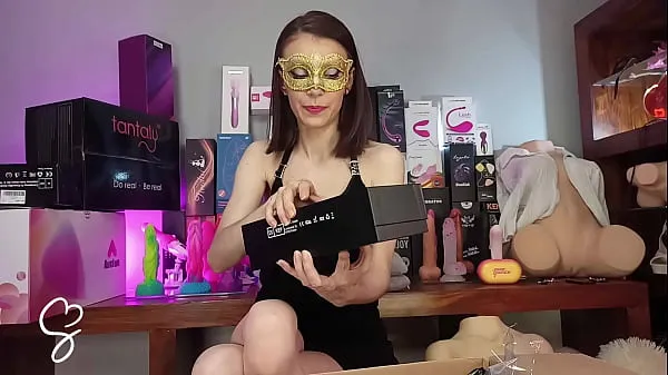 Show Sarah Sue Unboxing Mysterious Box of Sex Toys best Movies
