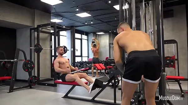 Mutasson Naked gym muscle pump legjobb filmet