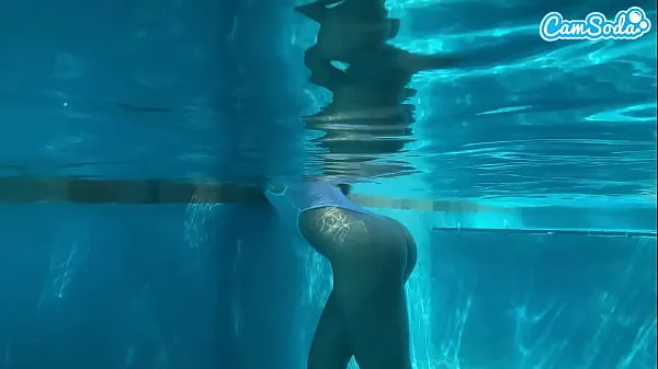 Underwater Sex Amateur Teen Crushed By BBC Big Black Dick En iyi Filmleri göster