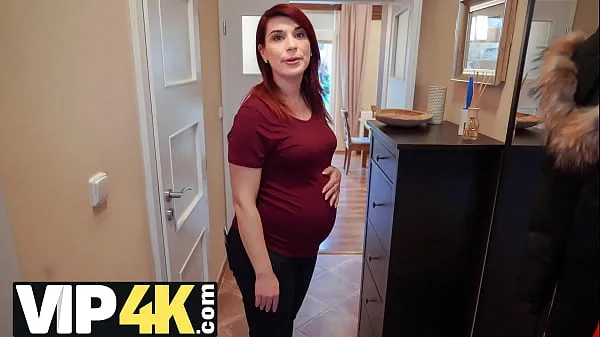 DEBT4k. Bank agent gives pregnant MILF delay in exchange for quick sex بہترین فلمیں دکھائیں