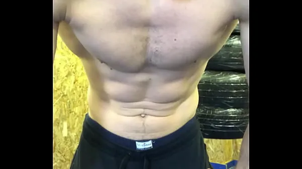 Prikaži SUCK my DICK" - Russian DOMINATION from a muscular MAN in the gym! Dirty talk! POV najboljših filmov