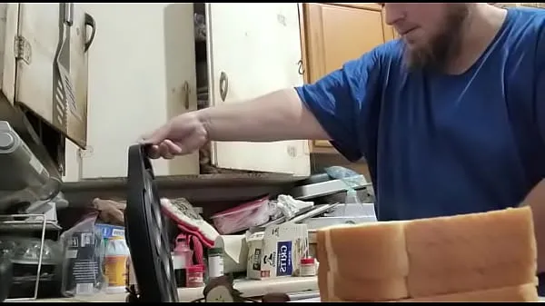 Hiển thị Grilled Cheese Sandwiches Cut With My 14 Inch Fat Daddio Bread/Cake Knife Phim hay nhất