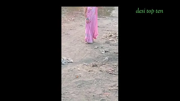 Vis Best sexy pussy darshan of Desi Indian Bhabhi's sexy from outside in the house beste filmer