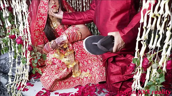 Vis Indian marriage honeymoon XXX in hindi beste filmer