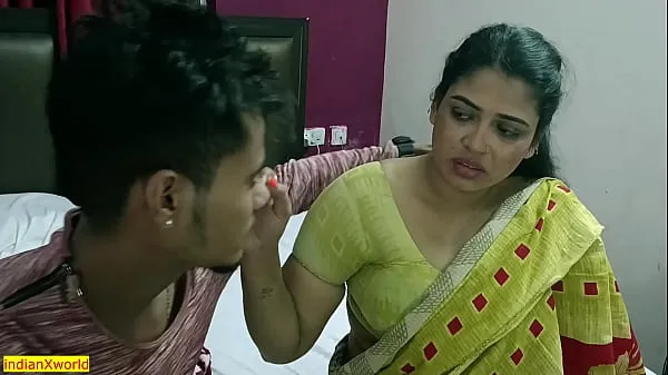 Tampilkan Young TV Mechanic Fucking Divorced wife! Bengali Sex Film terbaik
