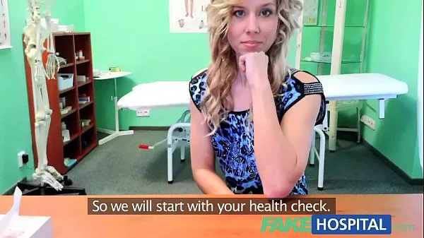 Fake Hospital Doctor offers blonde a discount on new tits in exchange for a goodसर्वोत्तम फिल्में दिखाएँ