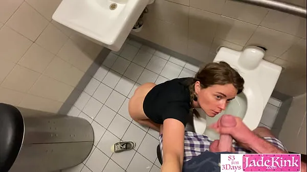 Visa Real amateur couple fuck in public bathroom bästa filmer