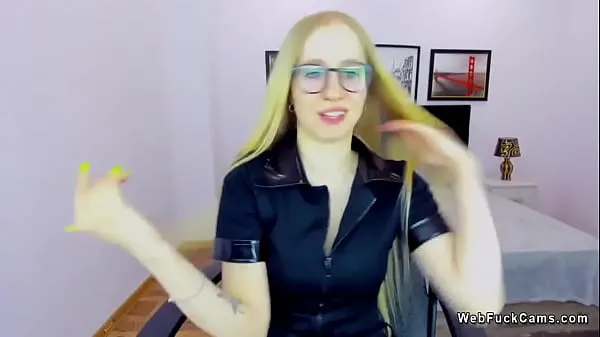 Visa Blonde small tits Belarus babe on webcam bästa filmer